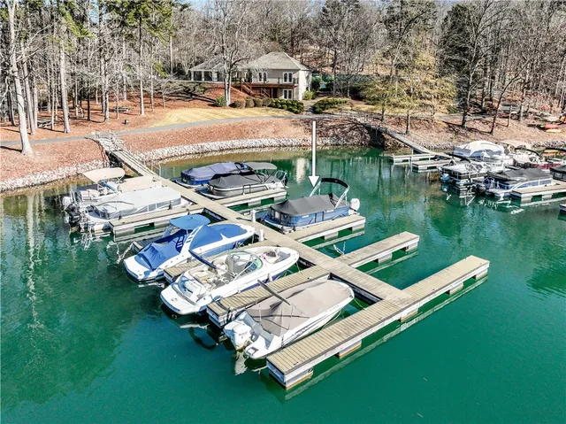 $169,000 | 806 Bright Leaf Court, Seneca, SC 29672