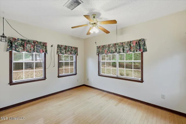 $295,000 | 105 Burnt Leaf Way, Clinton, MS 39056