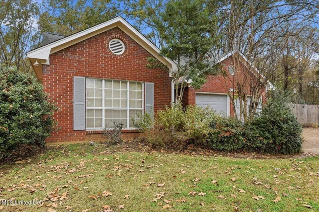 $295,000 | 105 Burnt Leaf Way, Clinton, MS 39056