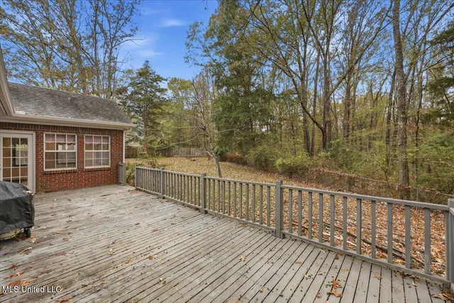 $295,000 | 105 Burnt Leaf Way, Clinton, MS 39056