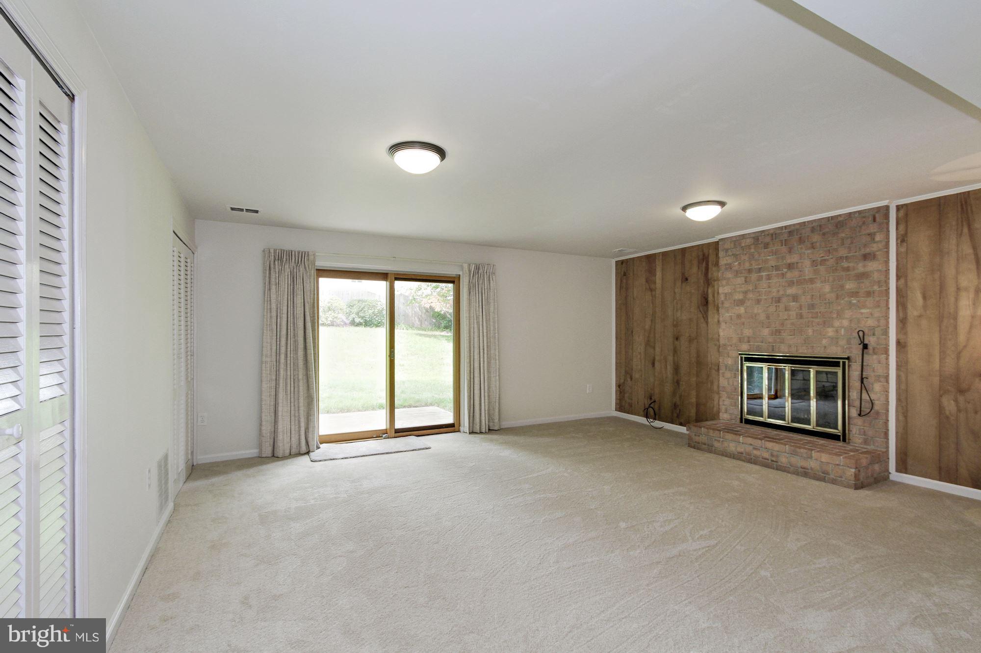 11320 Gainsborough Road Potomac, MD 20854 - Photo 21 of 23 Interior (General)