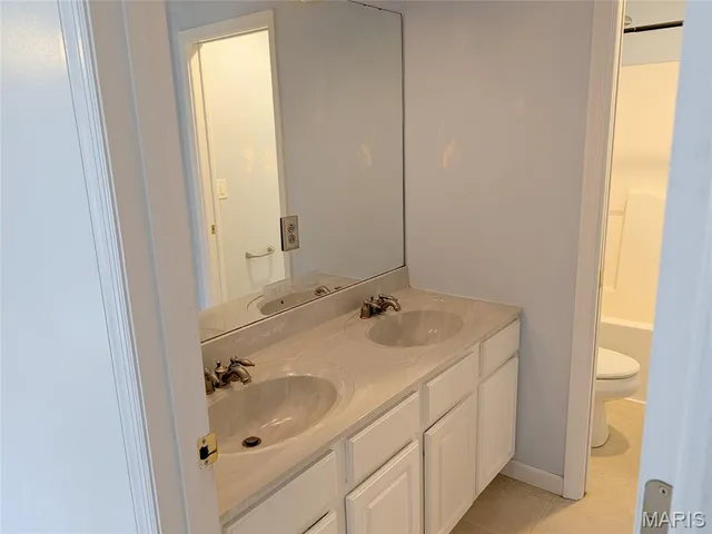 $349,900 | 488 Fortress Court, St. Charles, MO 63303