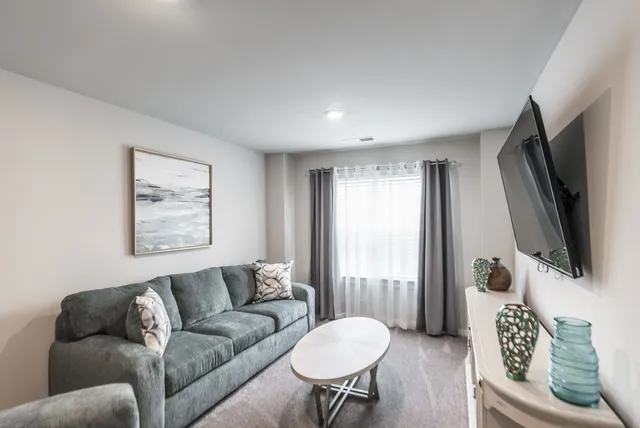 $2,300 | 5047 Percival Drive, Gallatin, TN 37066