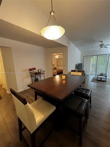 $2,200 | 2548 Centergate Drive, Unit 301, Miramar, FL 33025