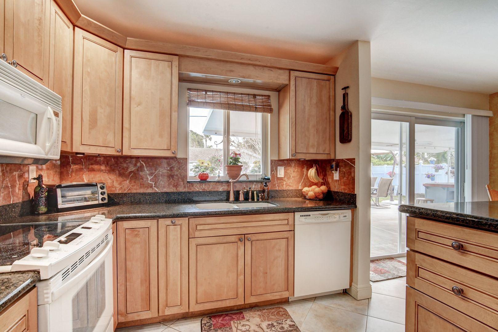 2232 Park Place Boca Raton, FL 33486 - Photo 11 of 46 16_dsc_2200_1_2_3_4