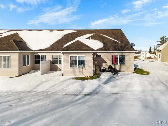 $298,900 | 315 First Street, Lenox, NY 13032