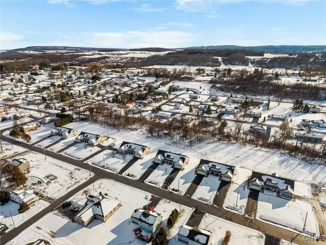 $298,900 | 315 First Street, Lenox, NY 13032