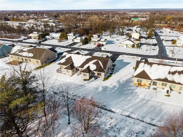 $298,900 | 315 First Street, Lenox, NY 13032