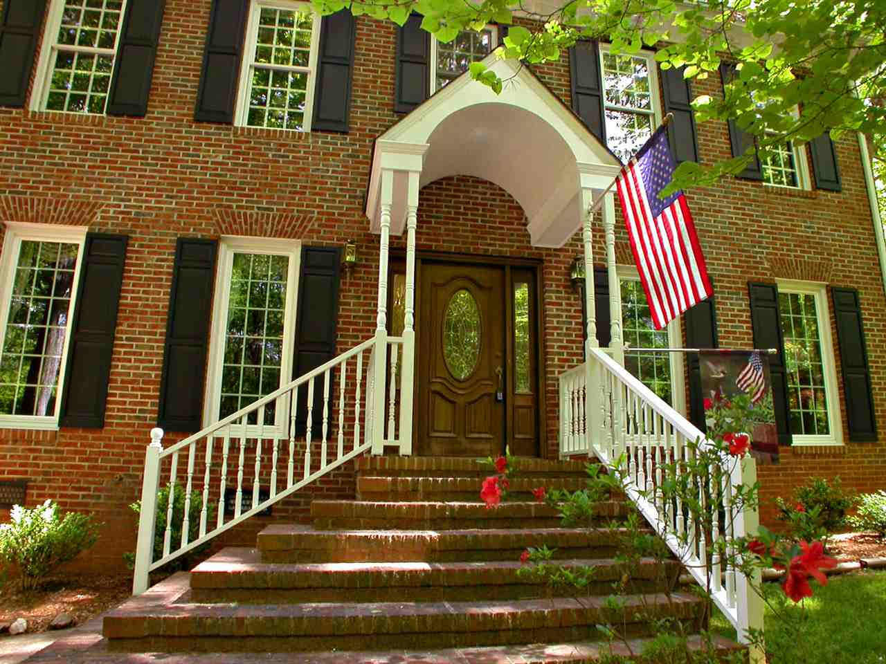 11812 Mountbatten Way Raleigh, NC 27613 - Photo 3 of 25 Grand Entrance