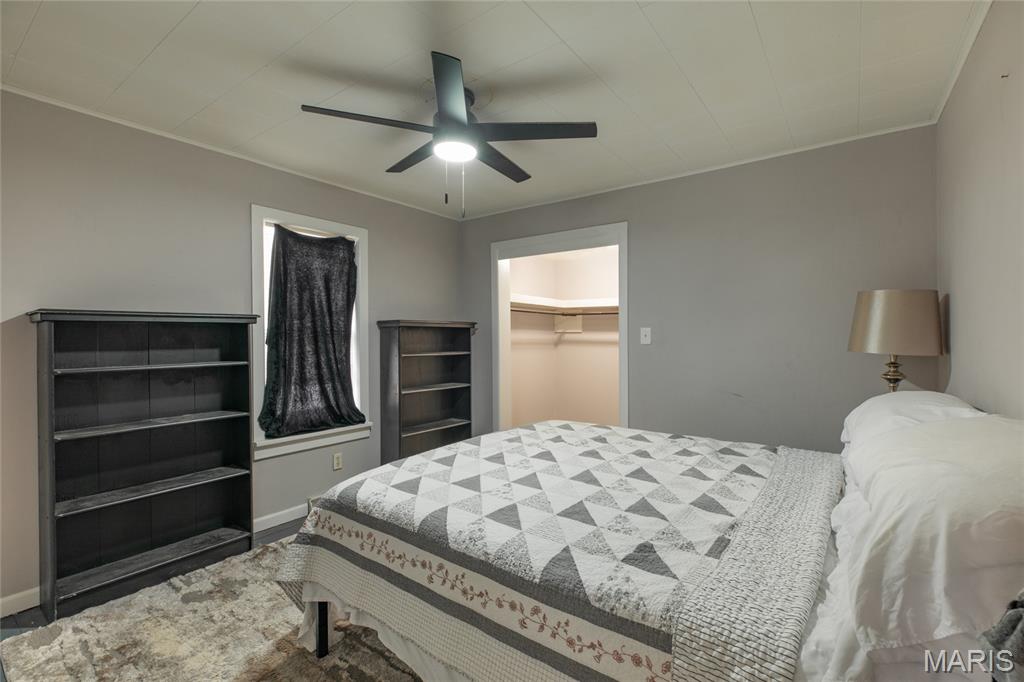 2300 Agnes Street Alton, IL 62002 - Photo 11 of 28