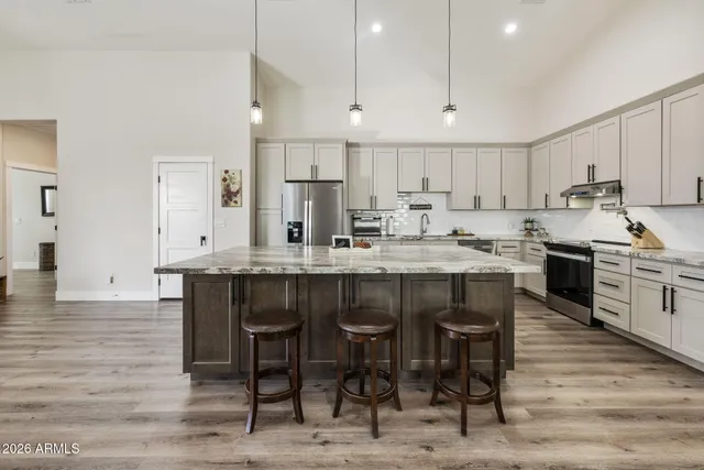 $6,350 | 3912 South Kyrene Road, Tempe, AZ 85282