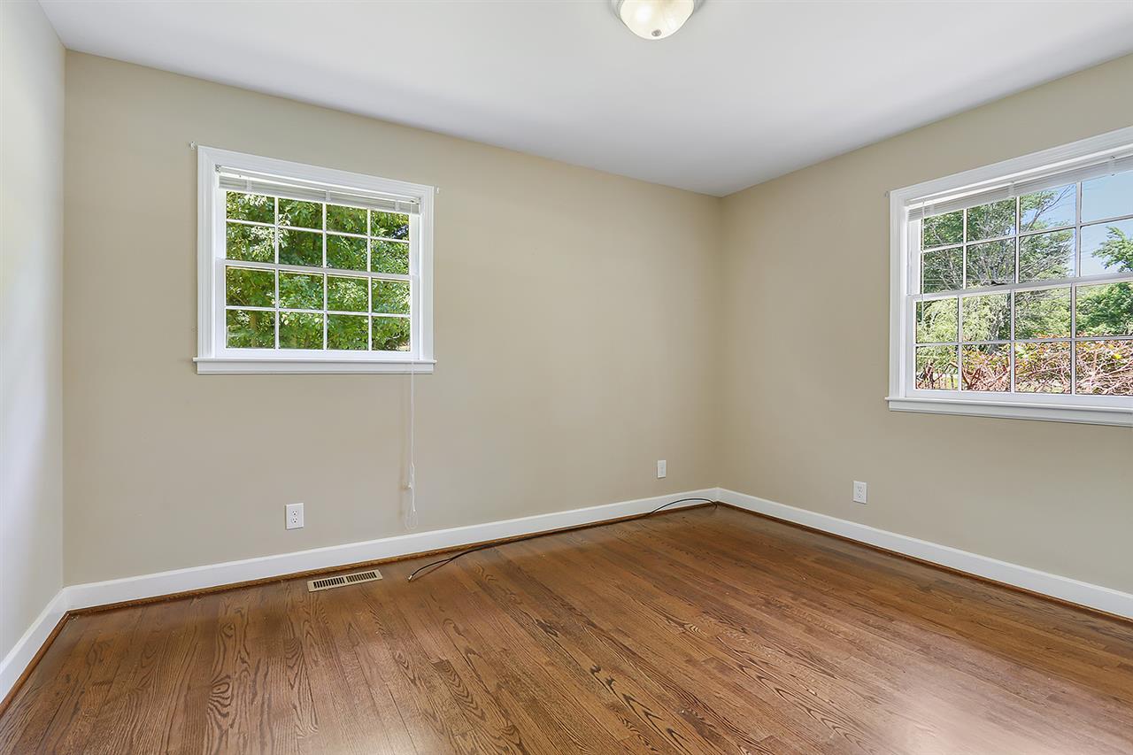 14 West Clark Road Inman, SC 29349 - Photo 9 of 12 Gallery Image 9