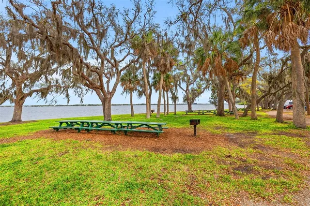 $550,000 | 5 Mar Bay Lane, Safety Harbor, FL 34695
