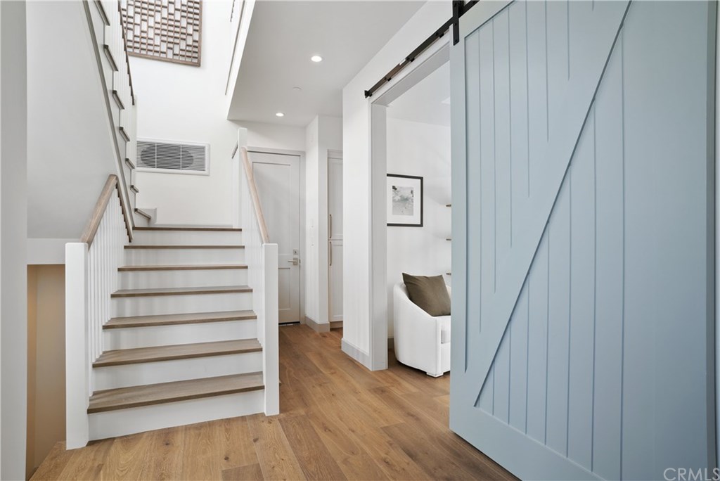 703 Bayview Drive Manhattan Beach, CA 90266 - Photo 27 of 31