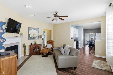 $290,000 | 3696 White Cliff Way, Whitestown, IN 46075