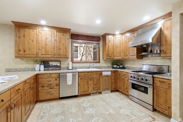 2198 Ina Avenue Park City, UT 84060 - Photo 53 of 96