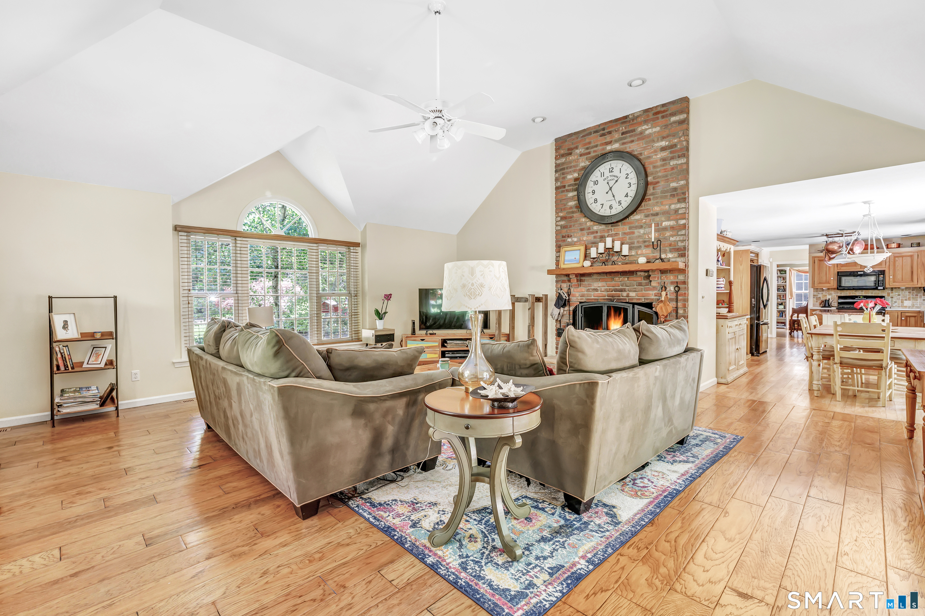 995 Beaver Dam Road Stratford, CT 06614 - Photo 18 of 40