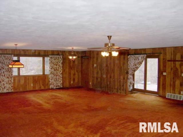 140 North Rolff Street Davenport, IA 52804 - Photo 7 of 9 Gallery Image 7