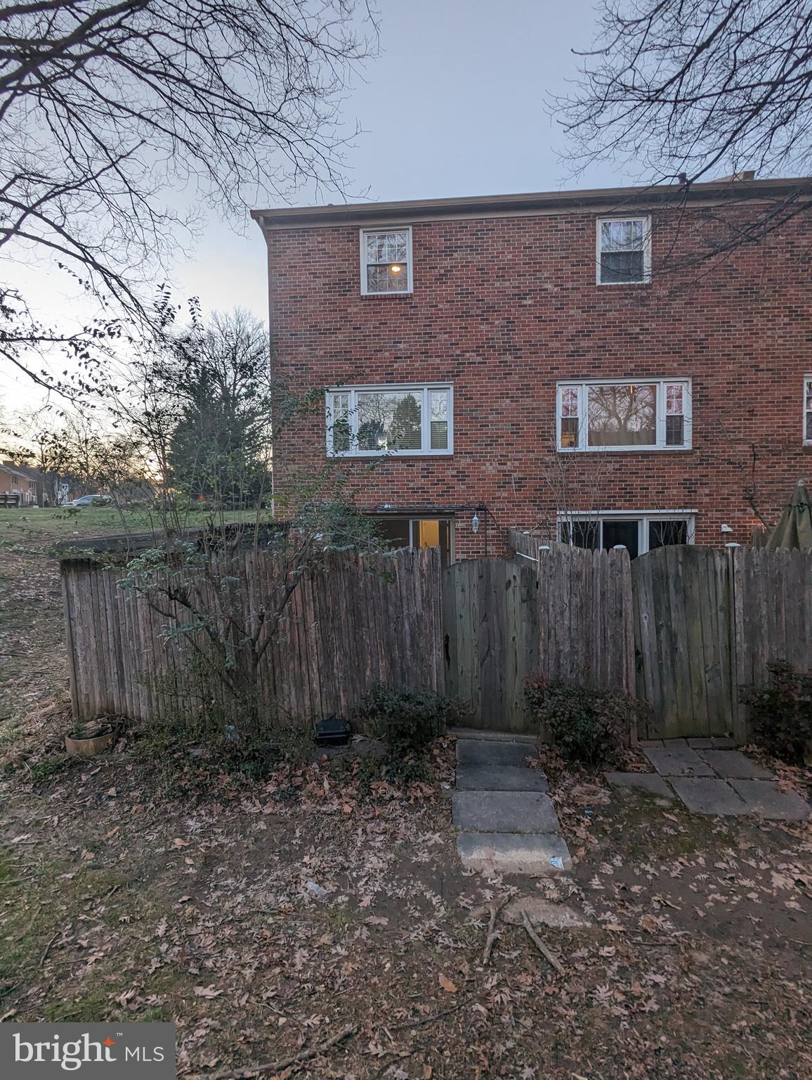 5845 Rexford Drive, Unit 721 Springfield, VA 22152 - Photo 25 of 28 fenced rear patio