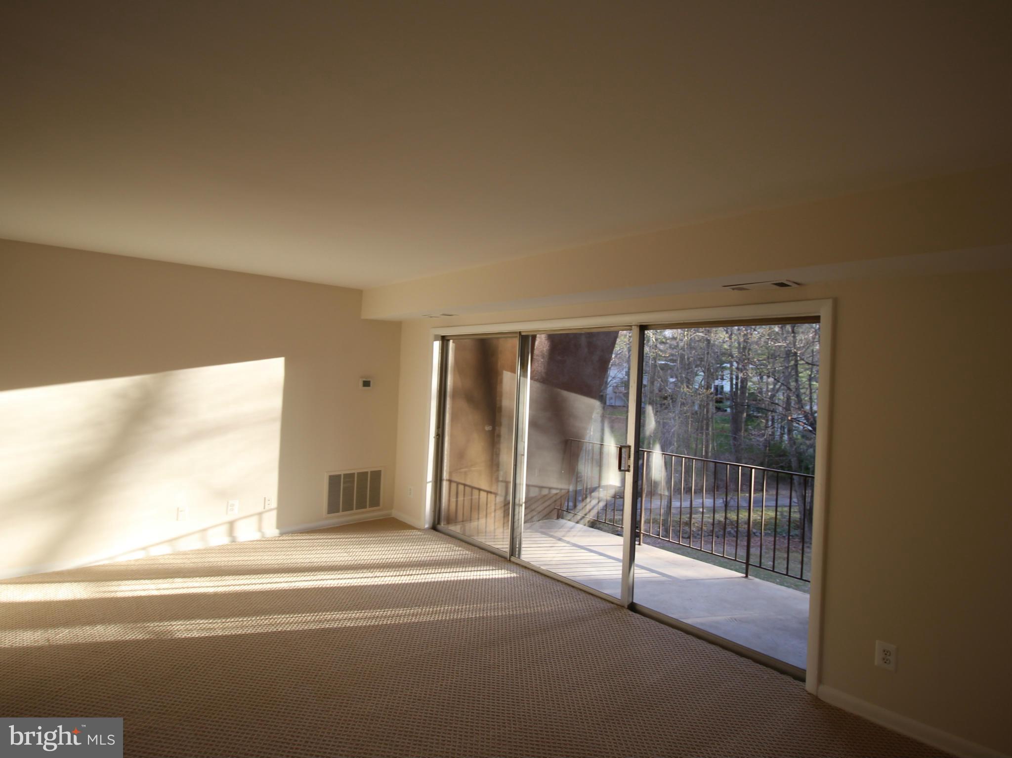 11627 Vantage Hill Road, Unit 21B Reston, VA 20190 - Photo 6 of 10 Interior (General)