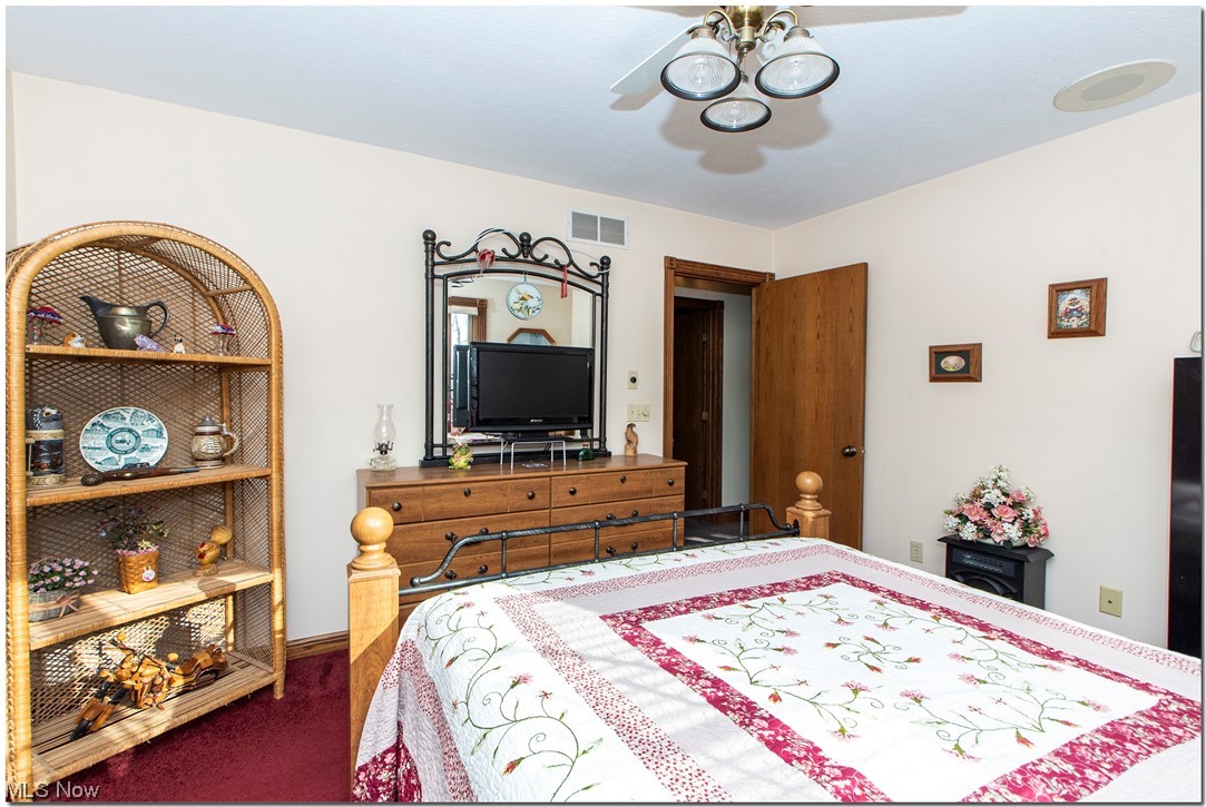 40415 Whitney Road Lagrange, OH 44050 - Photo 21 of 35 Gallery Image 21