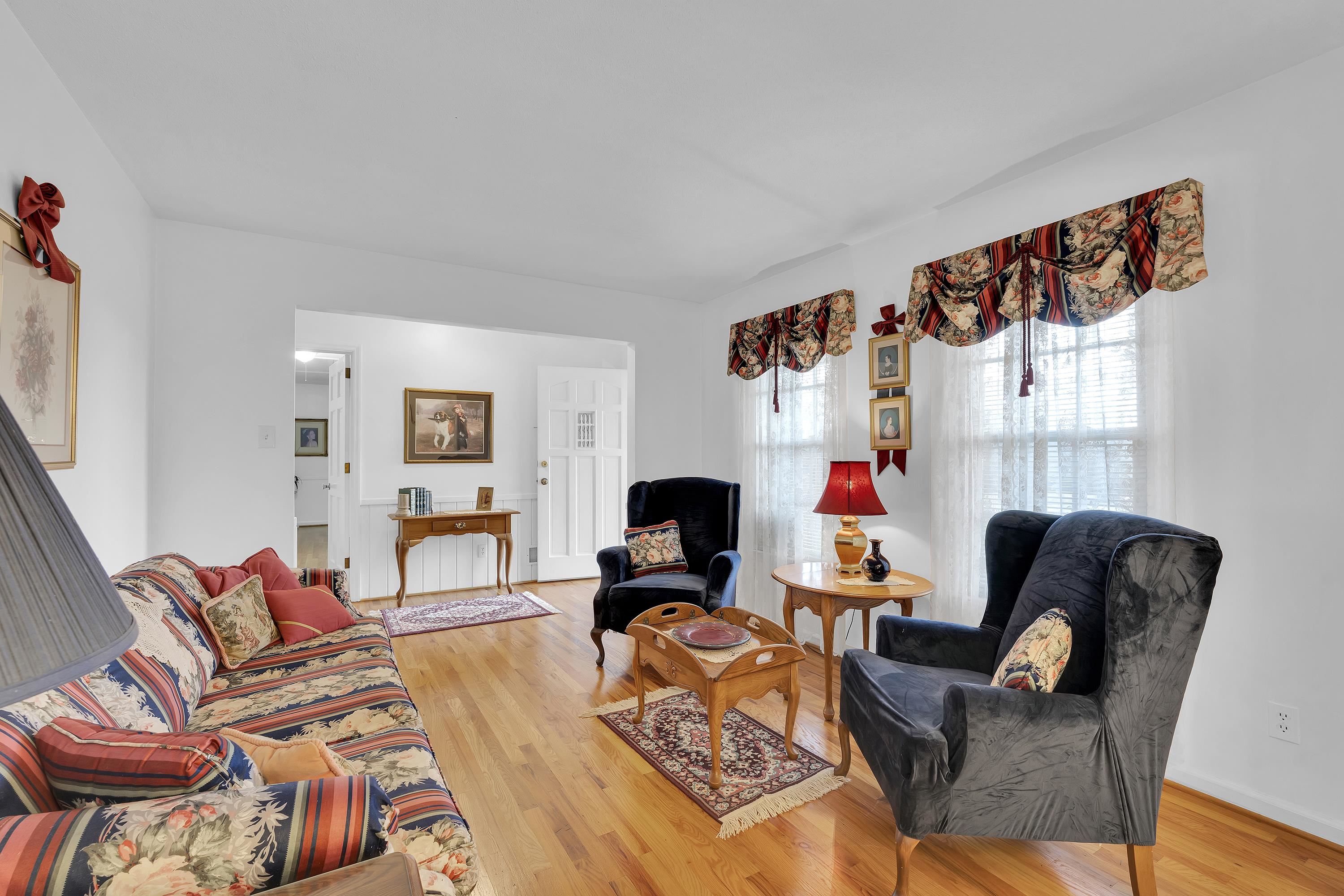 445 Harrell Drive Spartanburg, SC 29307 - Photo 3 of 30