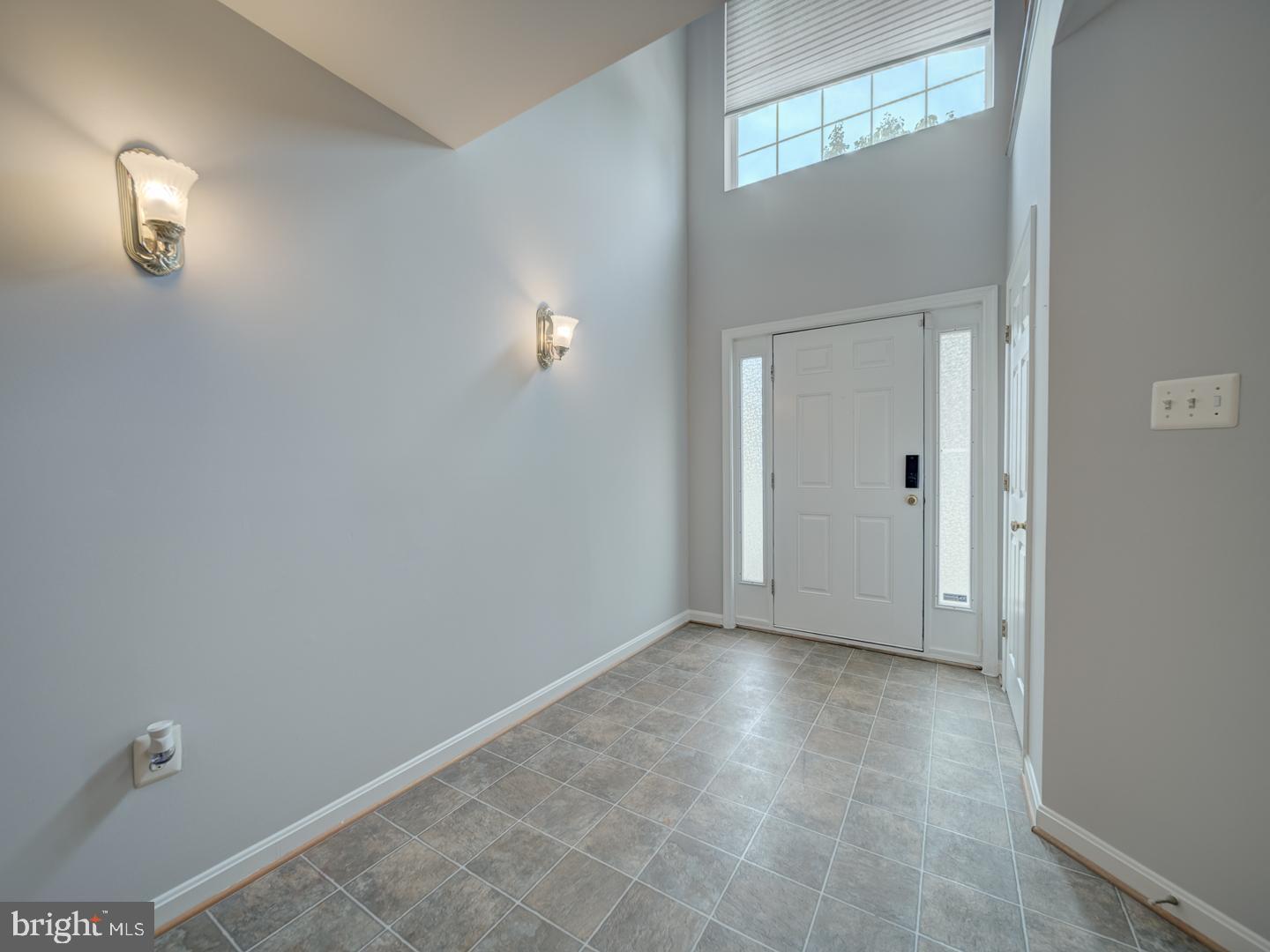 8241 Humphrey Lane Manassas, VA 20109 - Photo 5 of 55 a view of an empty room