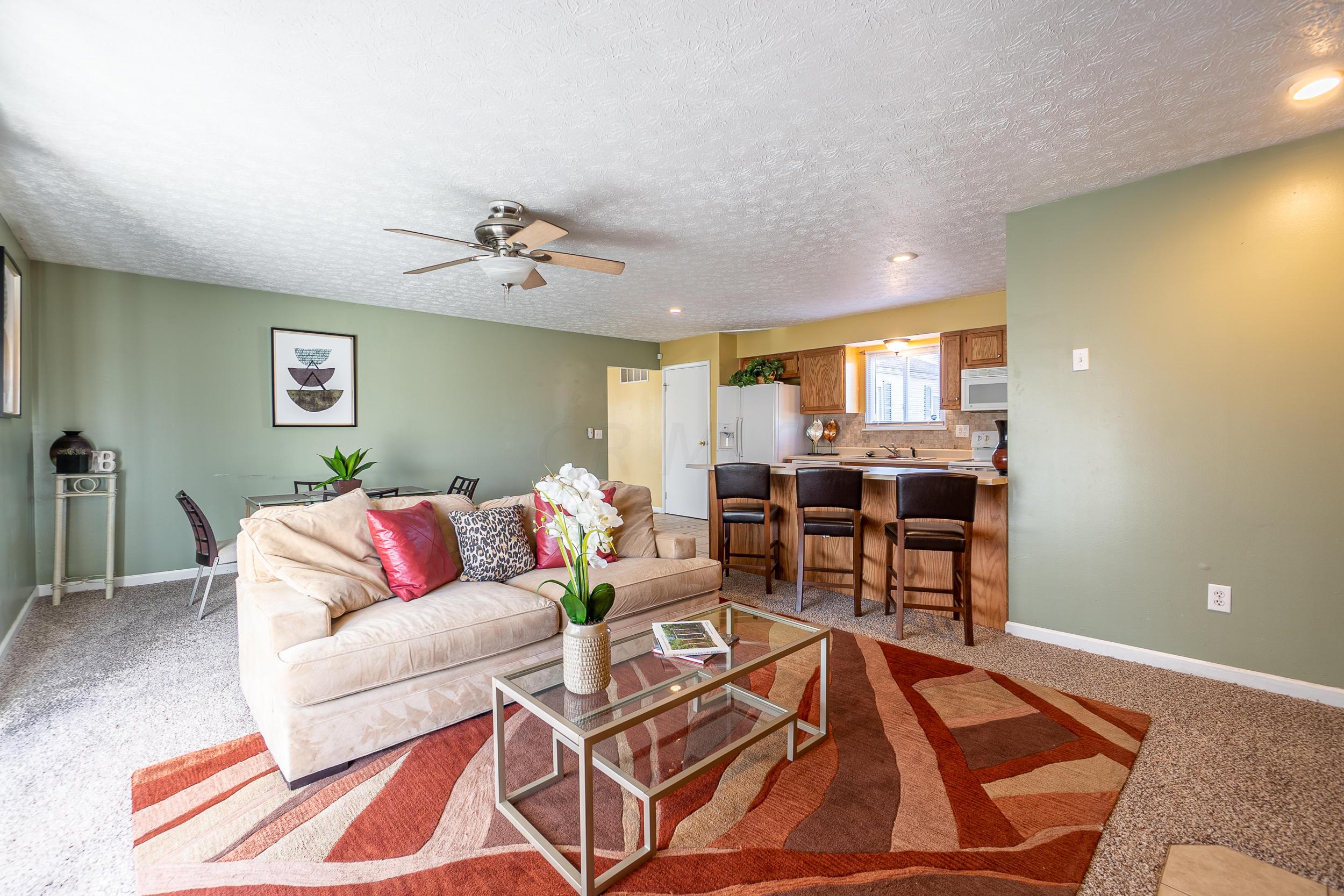 2459 Koebel Road Columbus, OH 43207 - Photo 11 of 30 Gallery Image 11