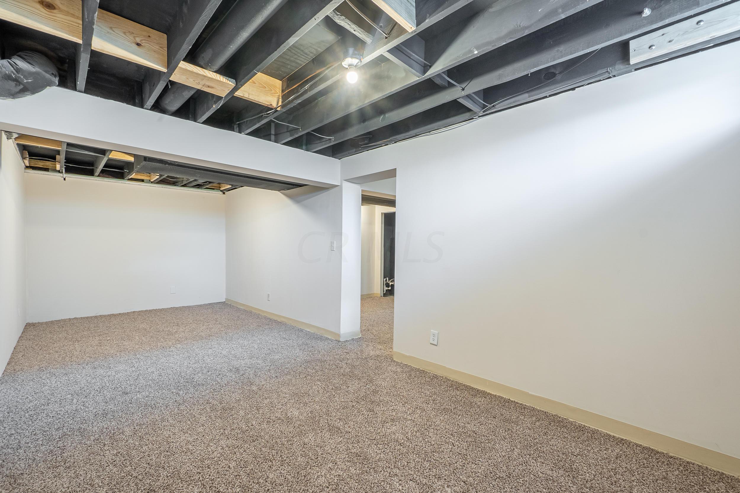 2459 Koebel Road Columbus, OH 43207 - Photo 24 of 30 Gallery Image 24