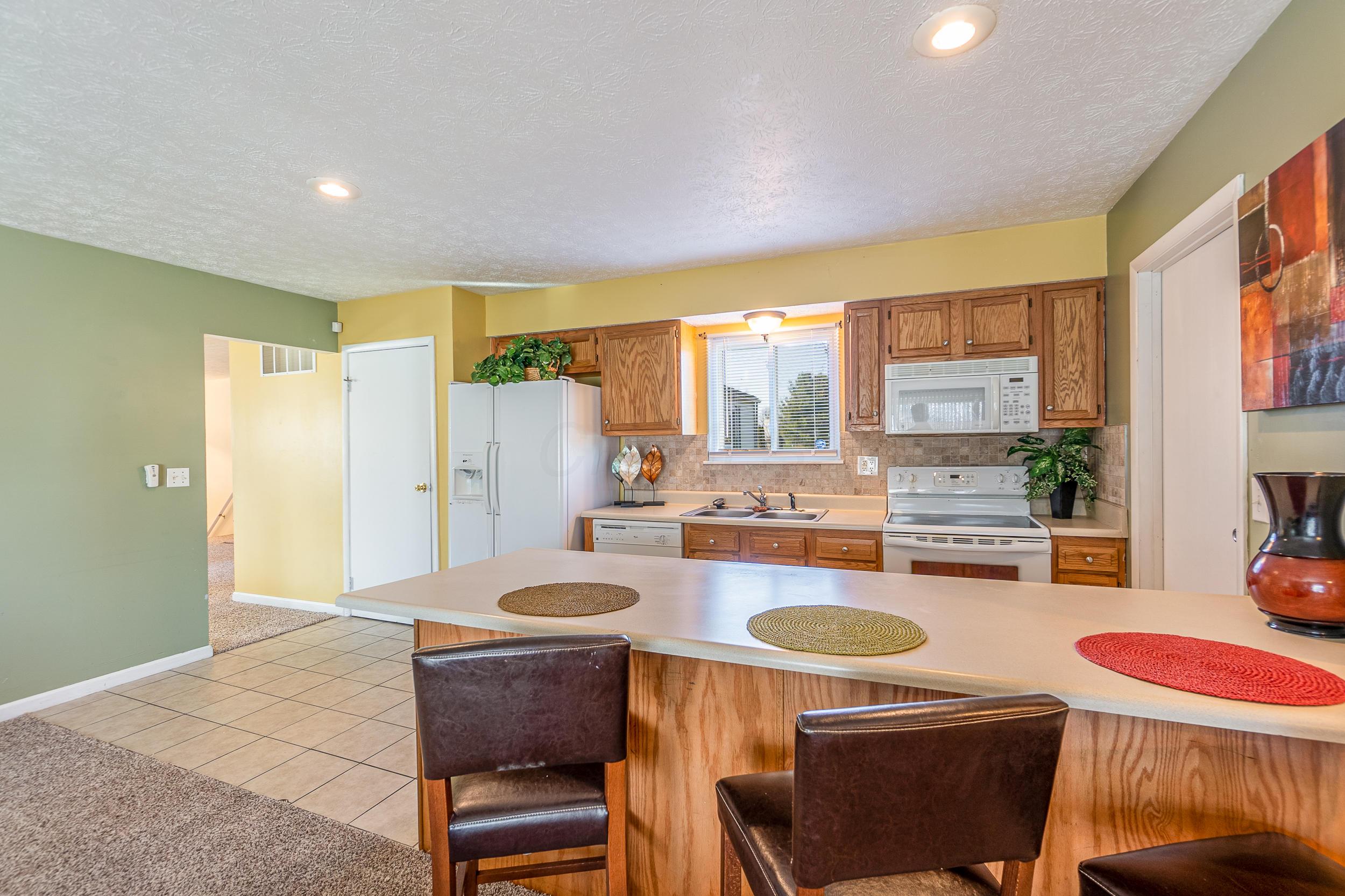 2459 Koebel Road Columbus, OH 43207 - Photo 8 of 30 Gallery Image 8