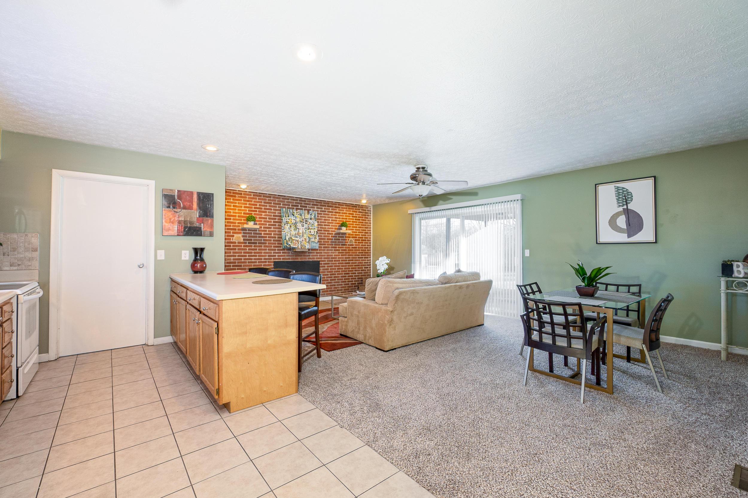 2459 Koebel Road Columbus, OH 43207 - Photo 9 of 30 Gallery Image 9
