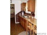 21718 Farmington Road Farmington, MI 48336 - Photo 8 of 13 Farmington Kitchen 1.jpg