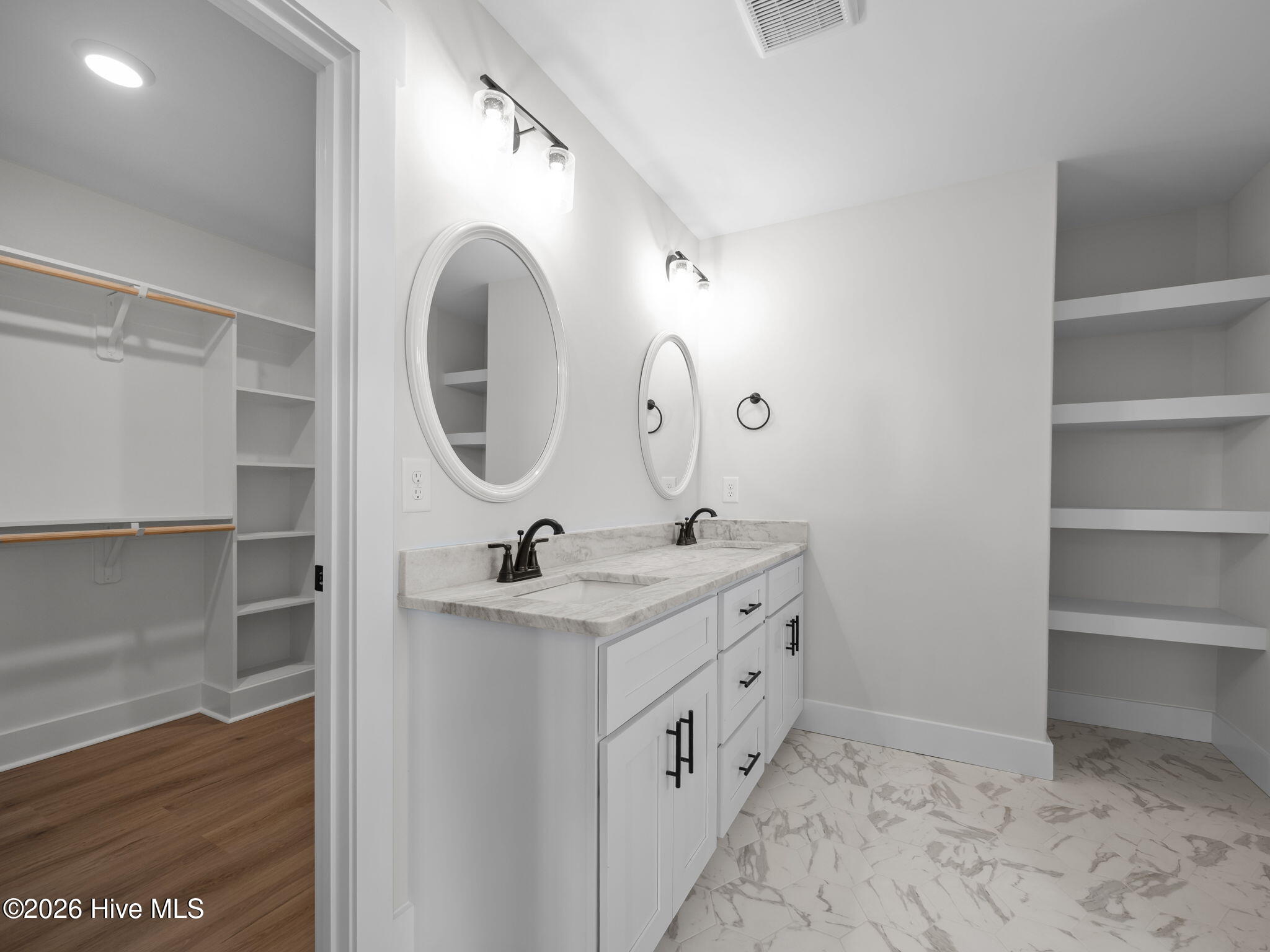 201 Coastline Circle Cedar Point, NC 28584 - Photo 30 of 68 2nd Floor Ensuite