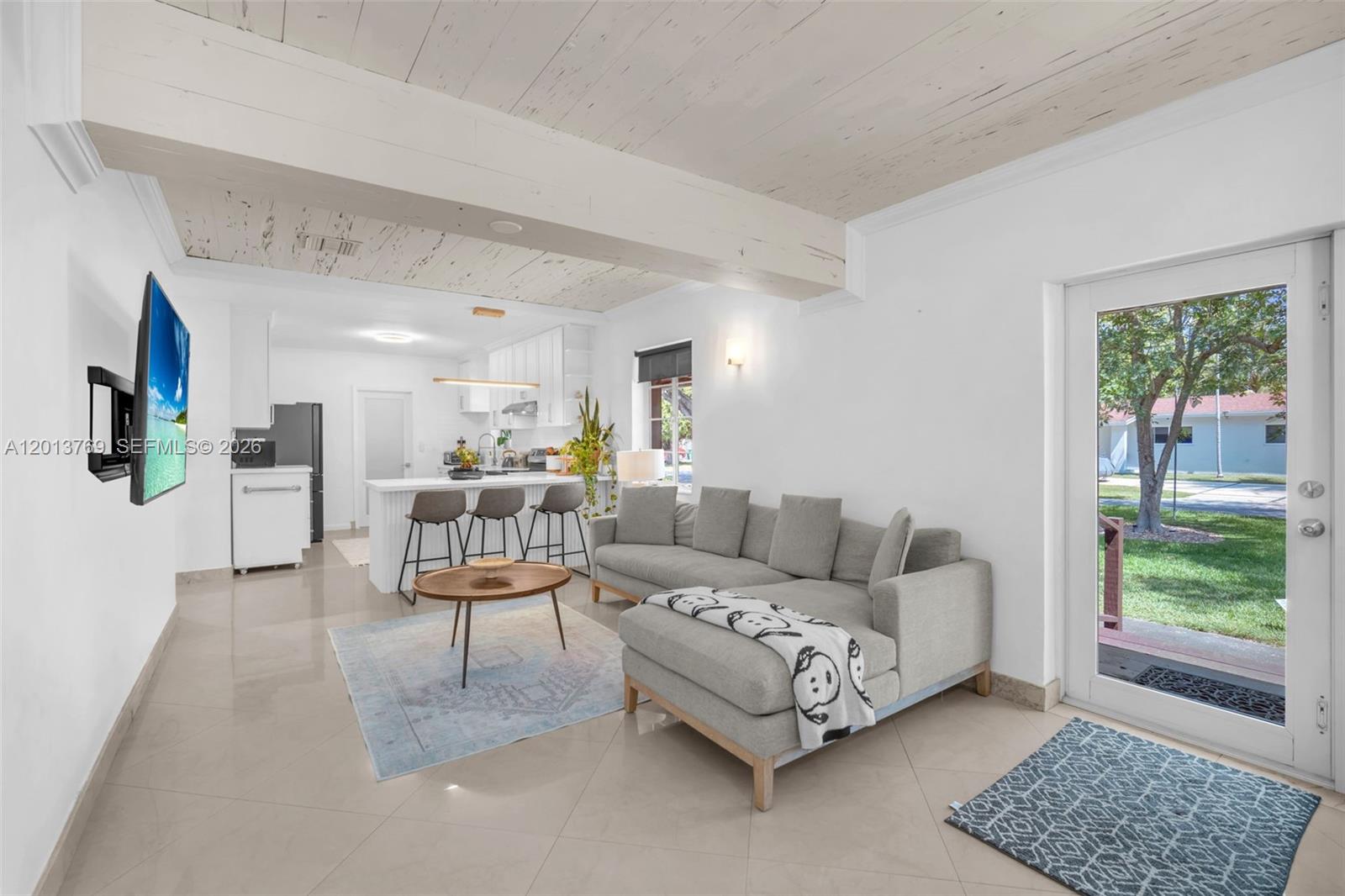 470 Northeast 113th Street, Unit 1 Miami, FL 33161 - Photo 4 of 56