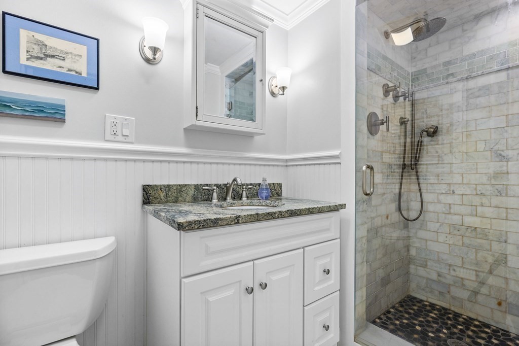 4 Autumn Circle Hingham, MA 02043 - Photo 21 of 38