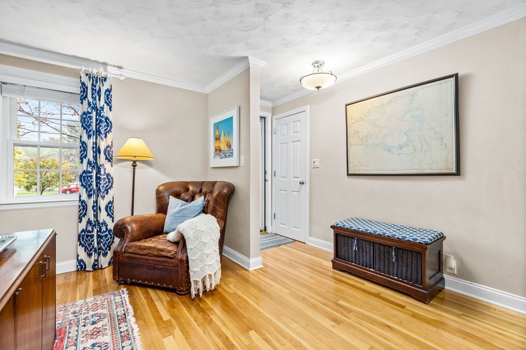 4 Autumn Circle Hingham, MA 02043 - Photo 3 of 38