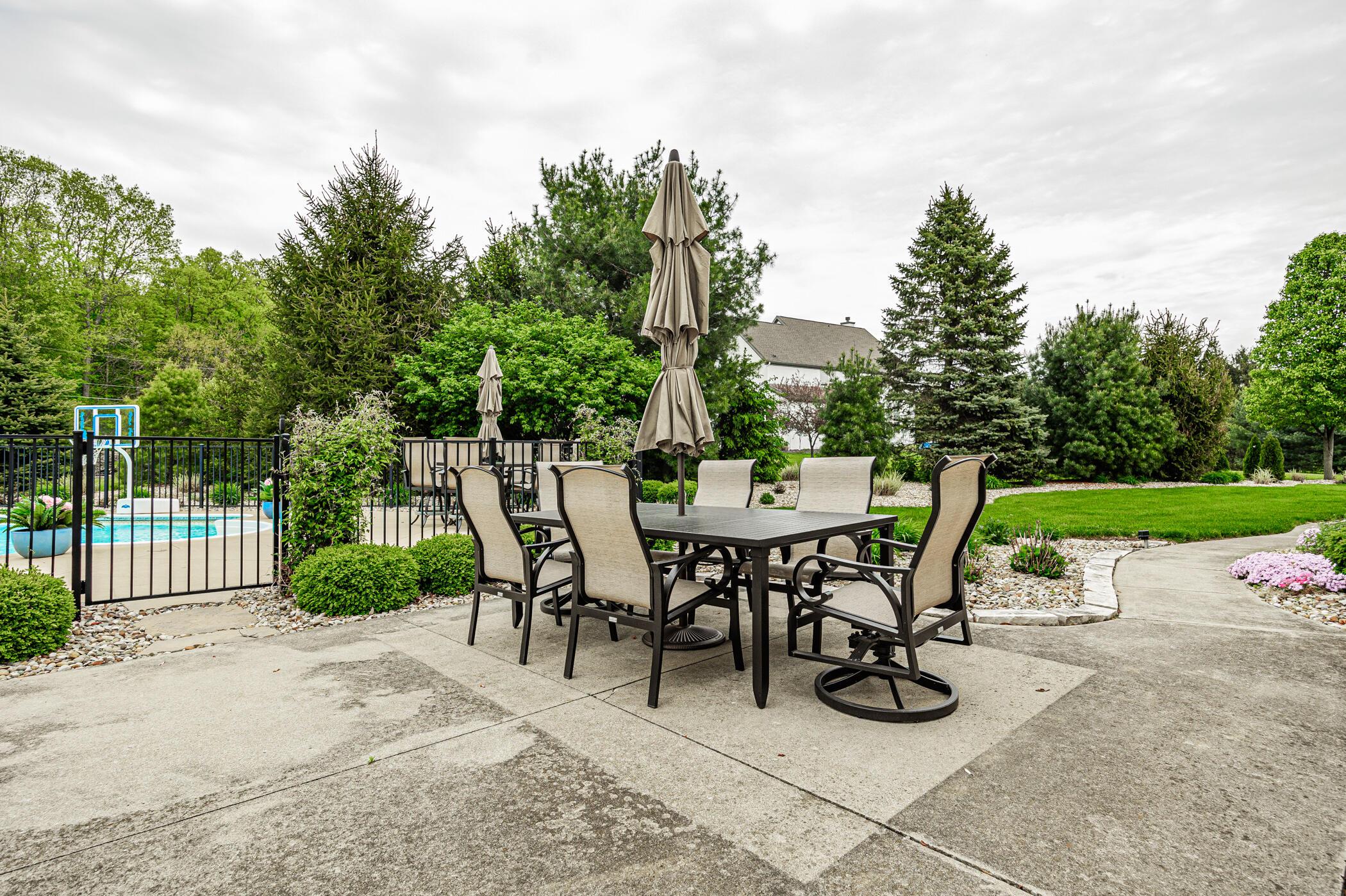 5547 Riverside Drive Delaware, OH 43015 - Photo 16 of 120 5547 Riverside Dr 017
