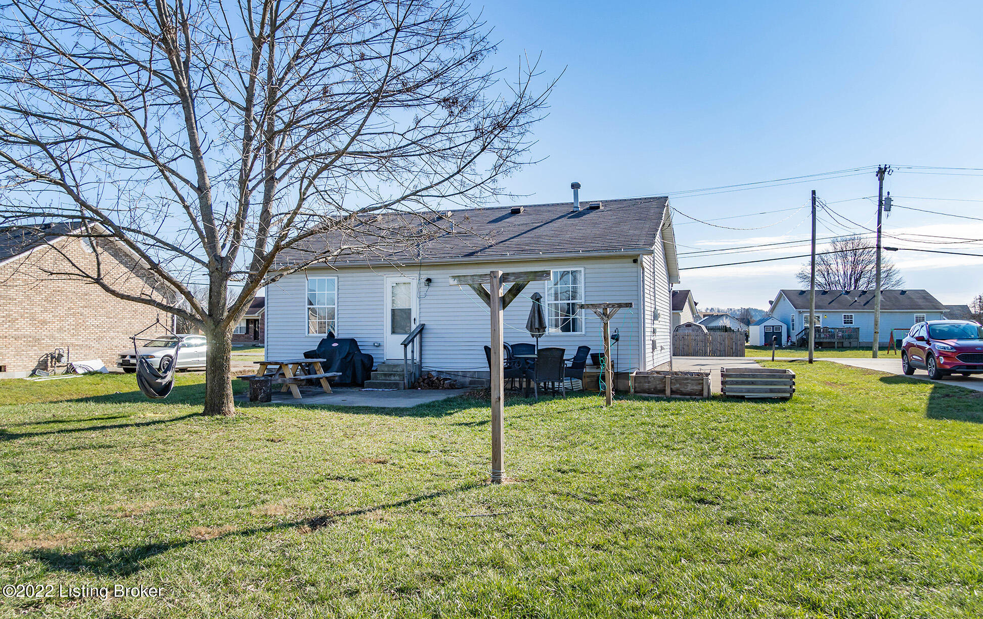 1032 Beech Grv Road Shepherdsville, KY 40165 - Photo 35 of 38 1032-Beech-Grove-Rd_036