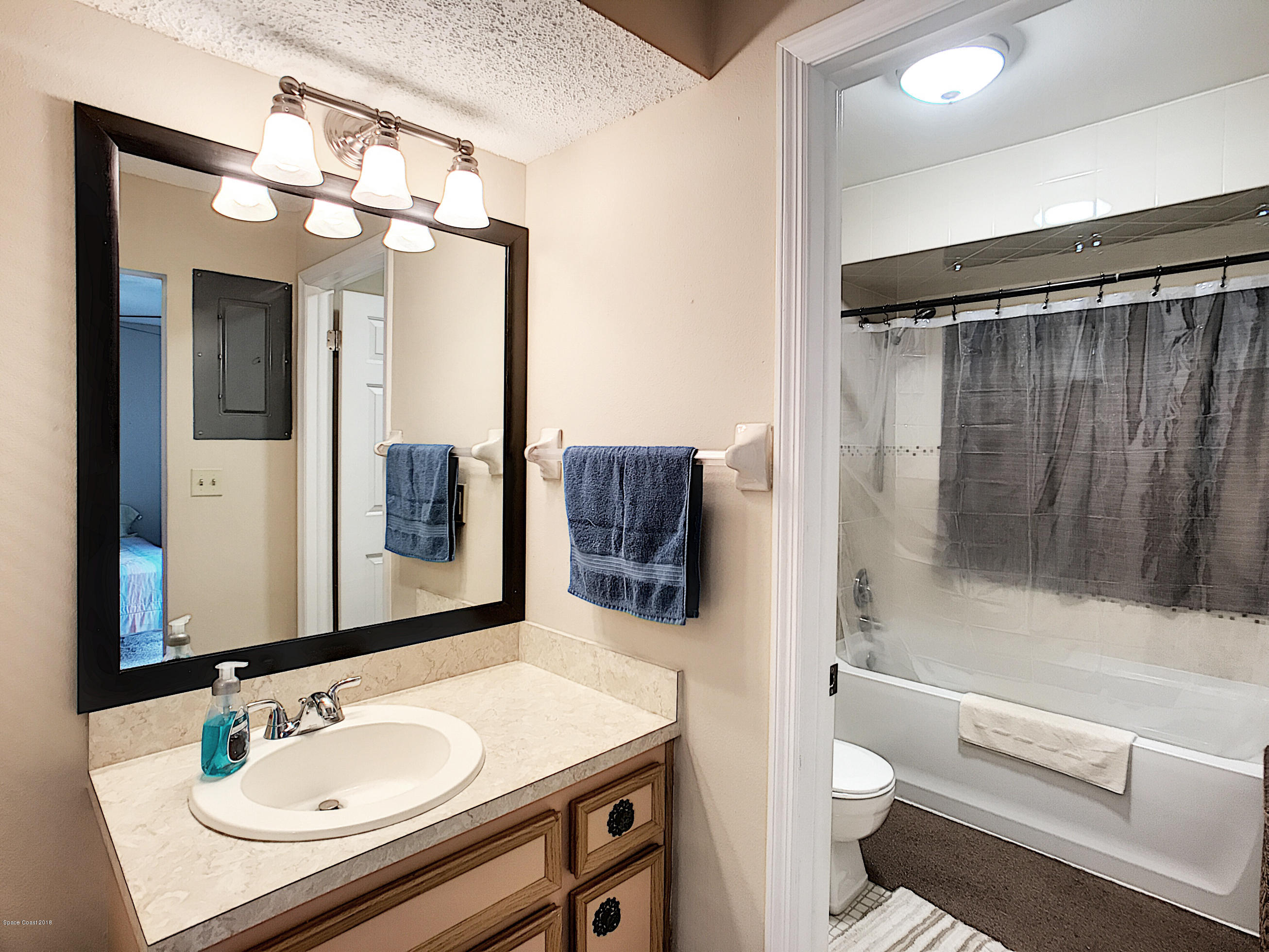 1120 Gary Hunt Road, Unit 3D Cocoa, FL 32926 - Photo 12 of 16 Bathroom Two