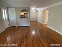 475 South Adams Road, Unit 16 Birmingham, MI 48009 - Photo 4 of 10 475 Adams LR.jpg