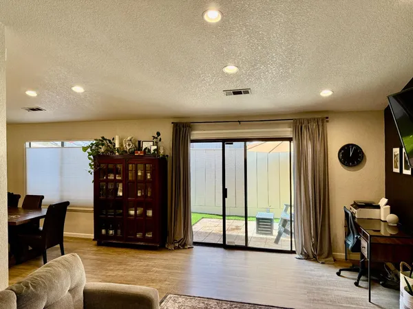 $325,000 | 1108 Cedar Creek Drive, Unit 1, Modesto, CA 95355