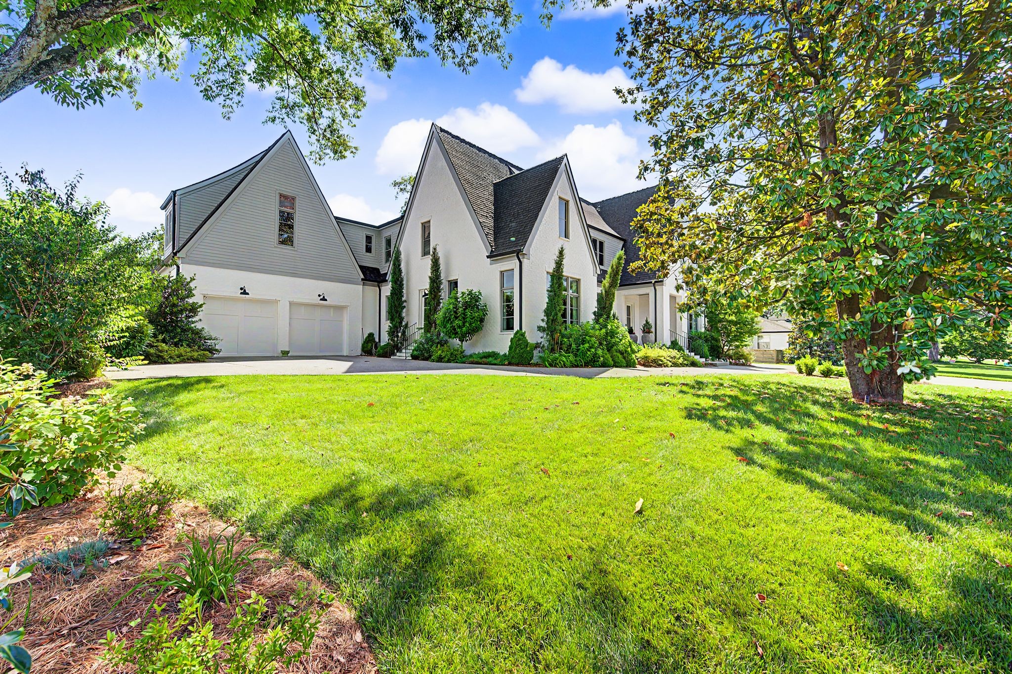 2825 Sugar Tree Road Nashville, TN 37215 - Photo 5 of 89