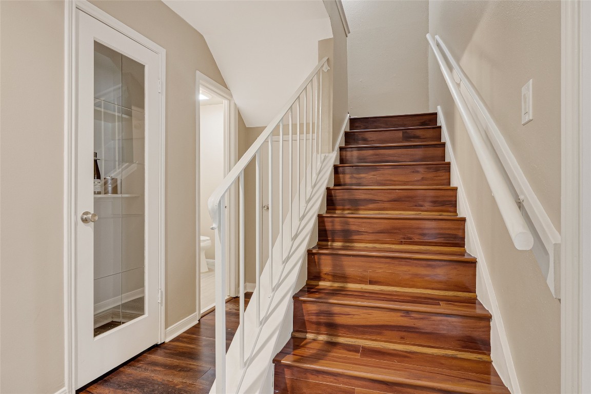 14724 Perthshire Road, Unit C Houston, TX 77079 - Photo 16 of 29