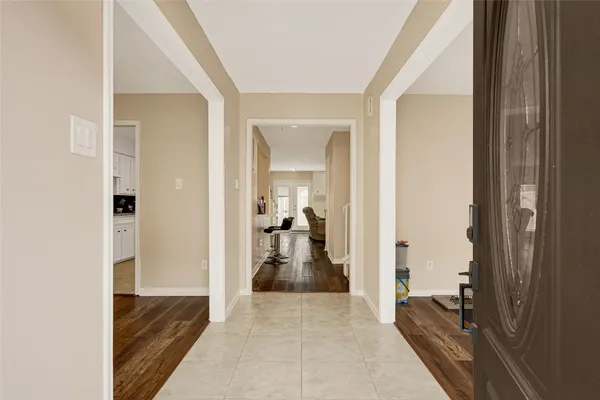 $2,400 | 14724 Perthshire Road, Unit C, Houston, TX 77079
