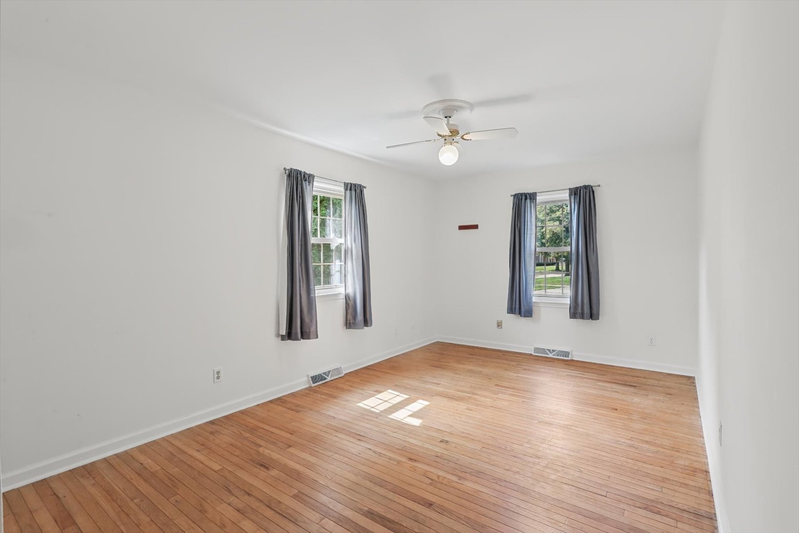 2118 Bristol Road Champaign, IL 61821 - Photo 29 of 41 Gallery Image 29
