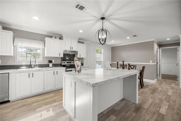 $209,999 | 1550 Northeast 162nd Street, Citra, FL 32113