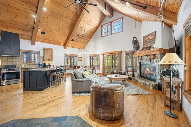 $2,098,000 | 20 Francois Court, Donnelly, ID 83615