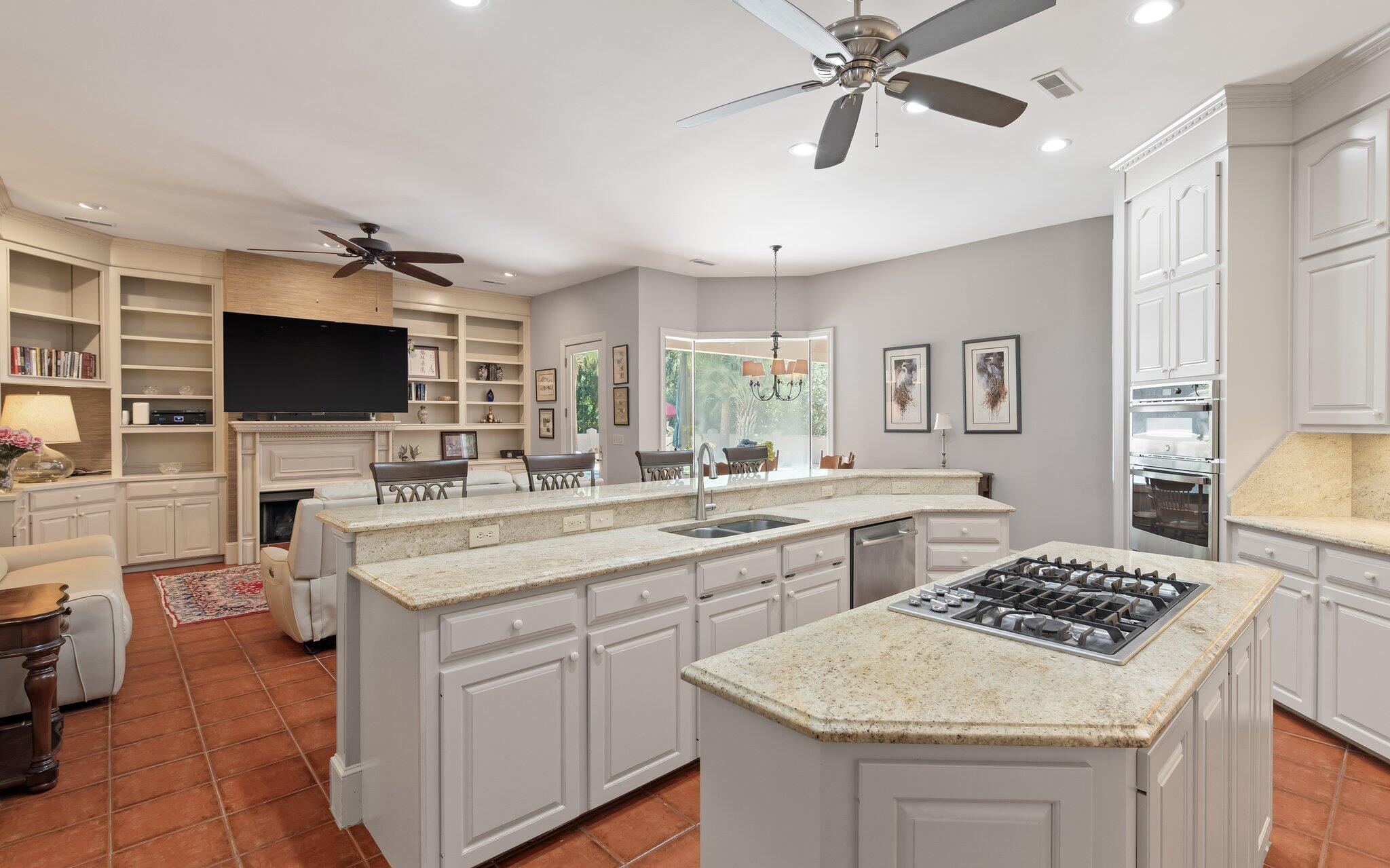 6036 Postell Drive Ravenel, SC 29470 - Photo 16 of 49 Kitchen