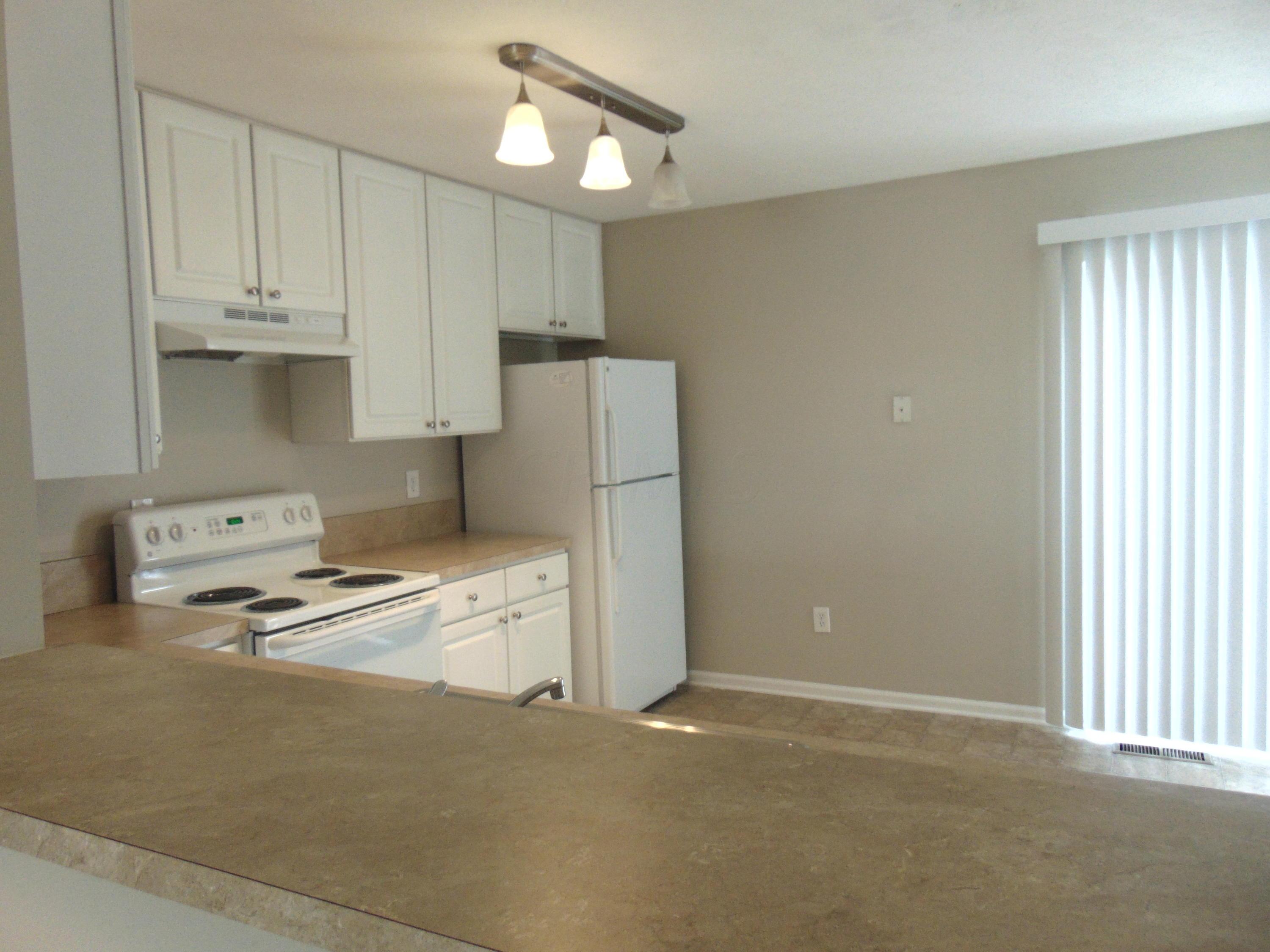 8378 Sawmill Road Powell, OH 43065 - Photo 3 of 20