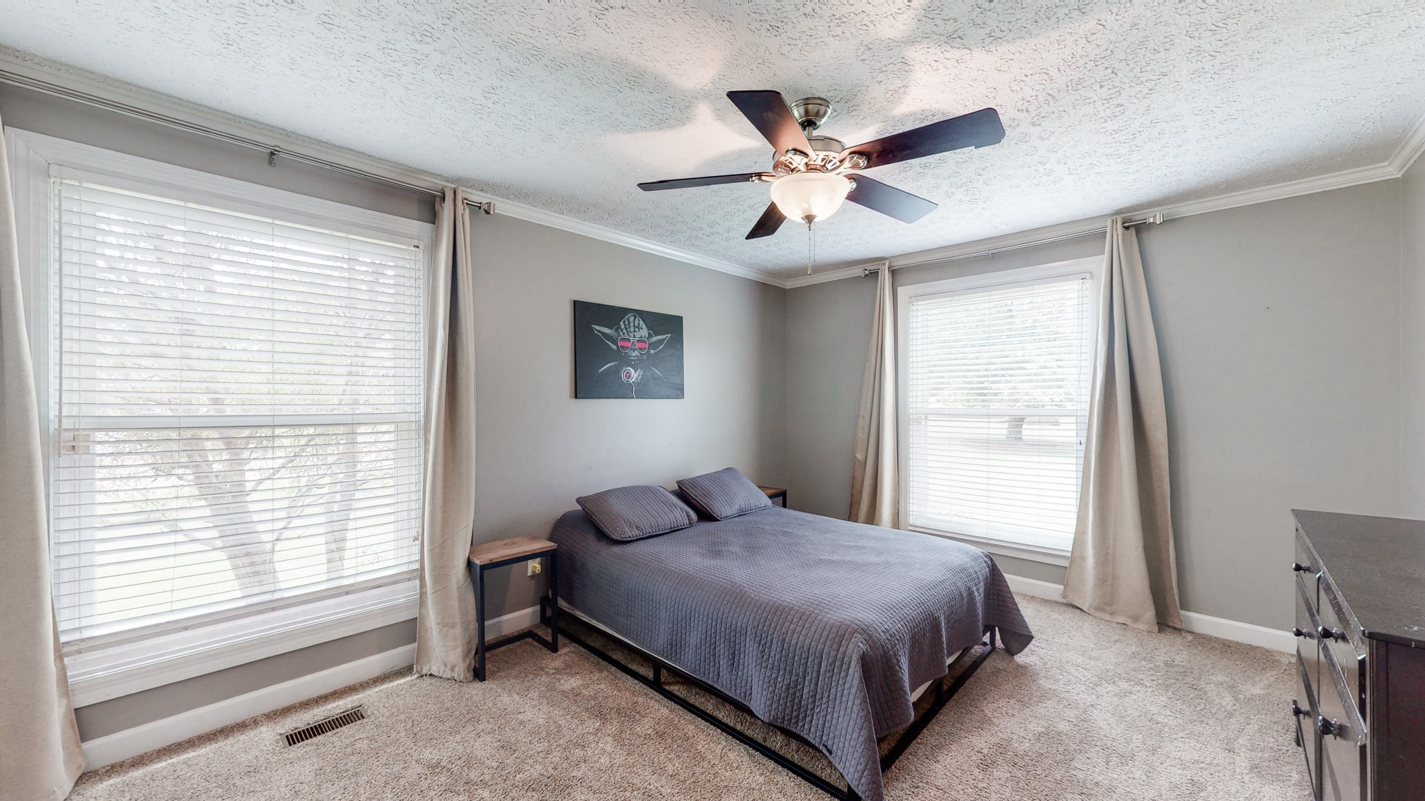 207 Bethlehem Road Lebanon, TN 37087 - Photo 20 of 35 a bedroom with a large bed and a window